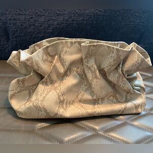 Anthropologie snakeskin print faux leather clutch with magnetic closure